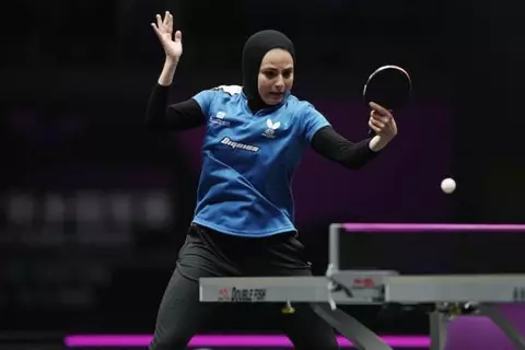 أسطورة تنس الطاولة.. دينا مشرف تعود للأهلي